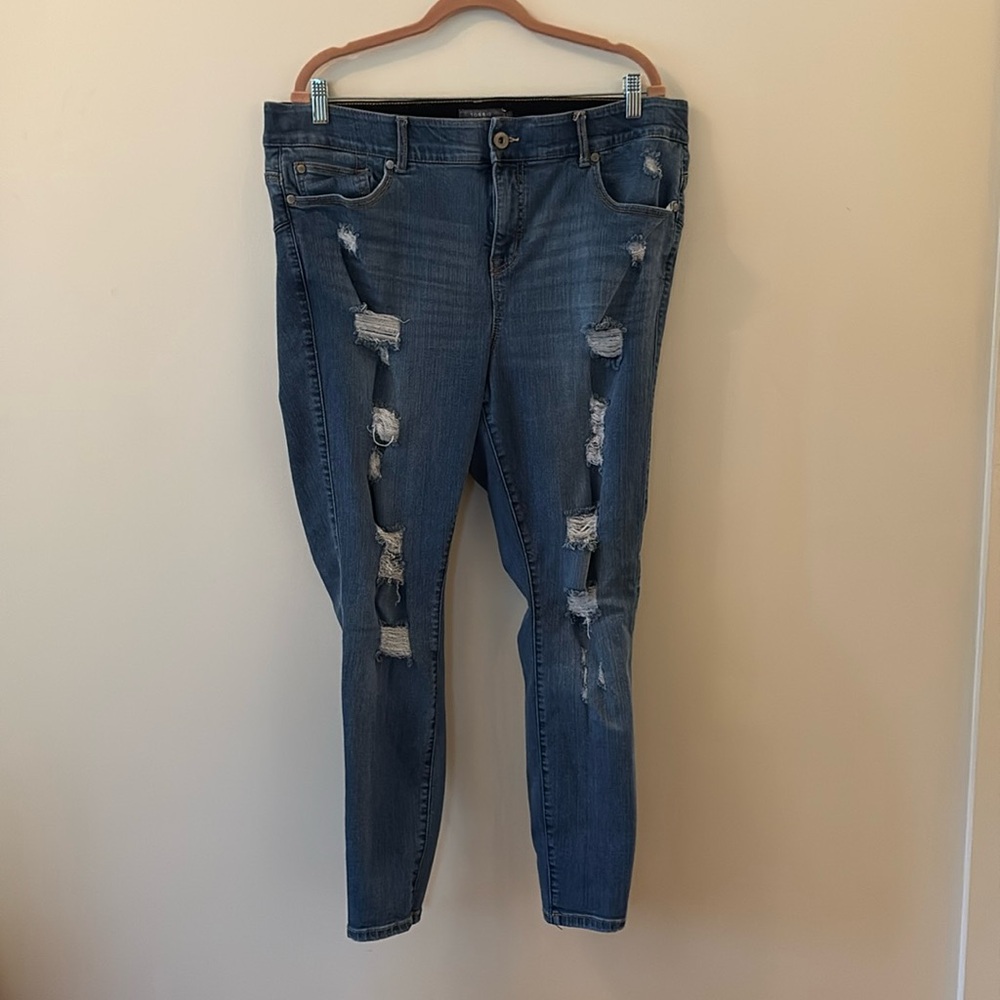 Torrid Bombshell Skinny Distressed Jeans